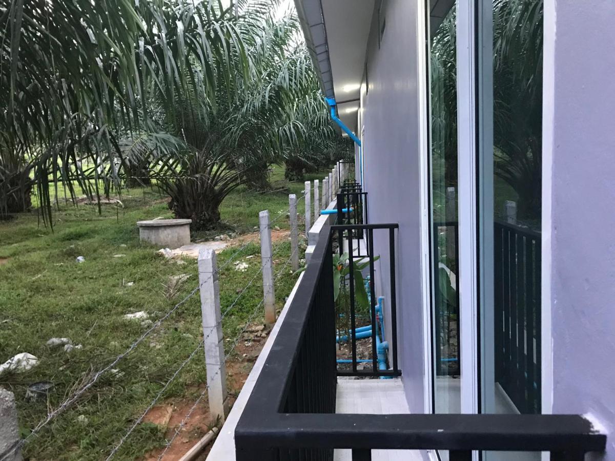 Tubtimtong Boutique Hotel Nai Yang Beach Buitenkant foto